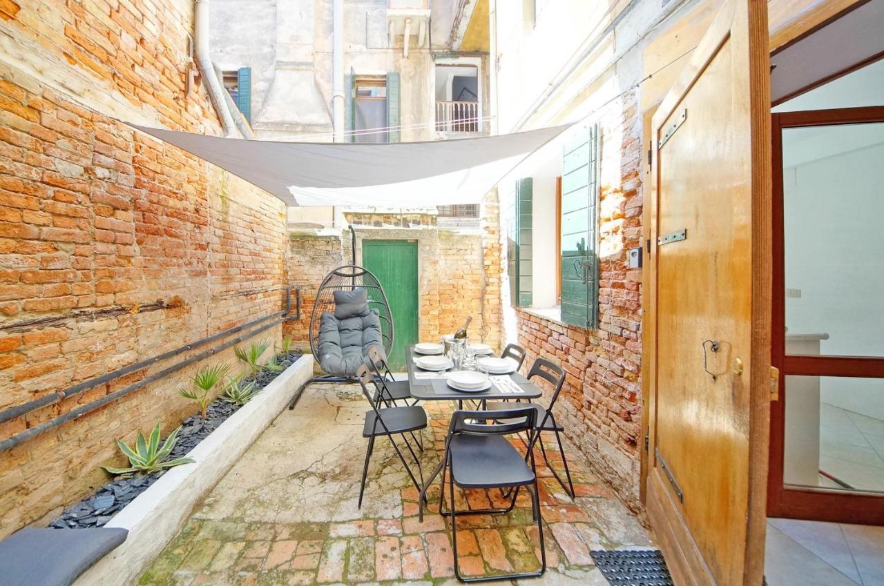 Gondola View Apartment Wenecja Zewnętrze zdjęcie