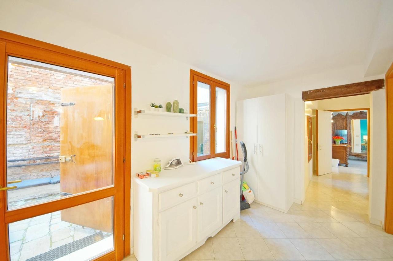 Gondola View Apartment Wenecja Zewnętrze zdjęcie